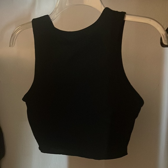 Cropped Black Tank Top with Green Snake - Picture 3 of 4